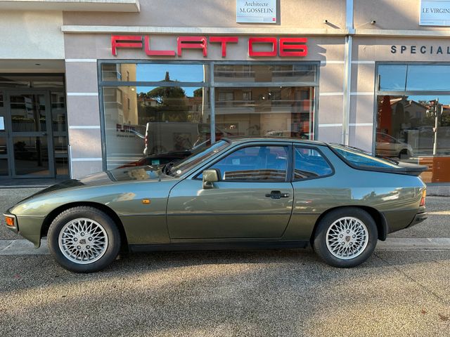 Porsche 924 TURBO