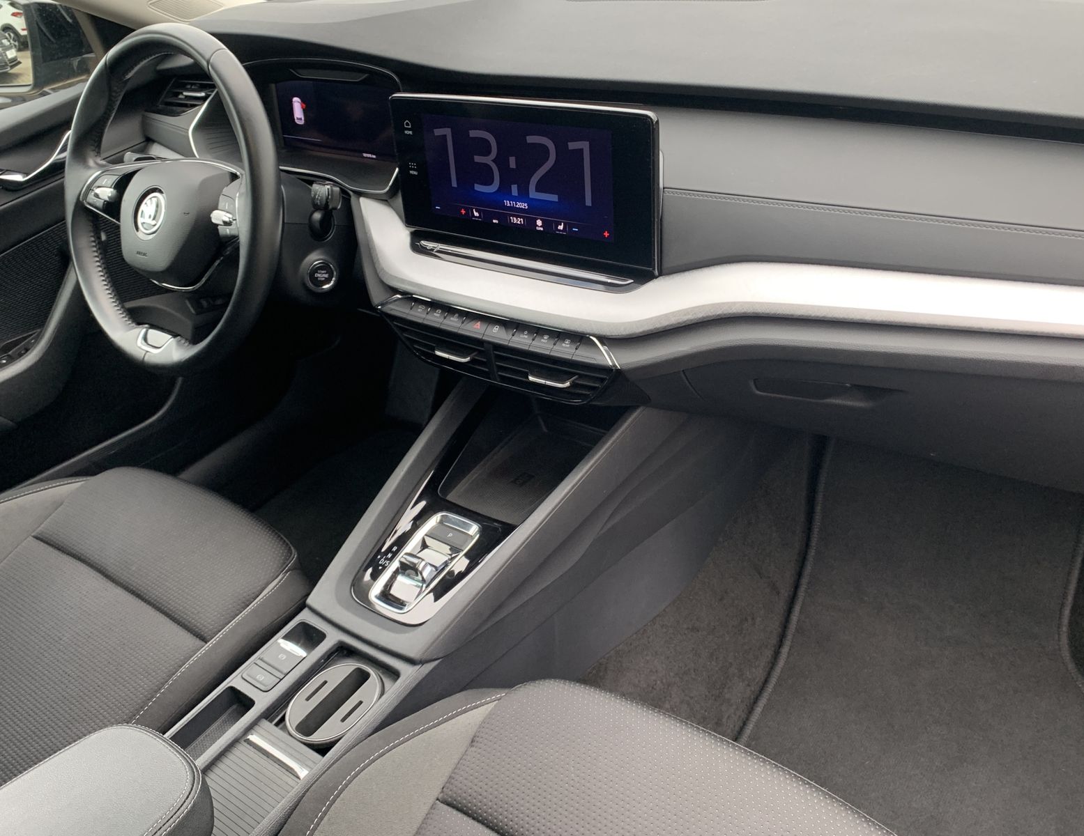 Fahrzeugabbildung SKODA Octavia 2.0 TDI*ACC*Navi*SHZ*Klima*LED*