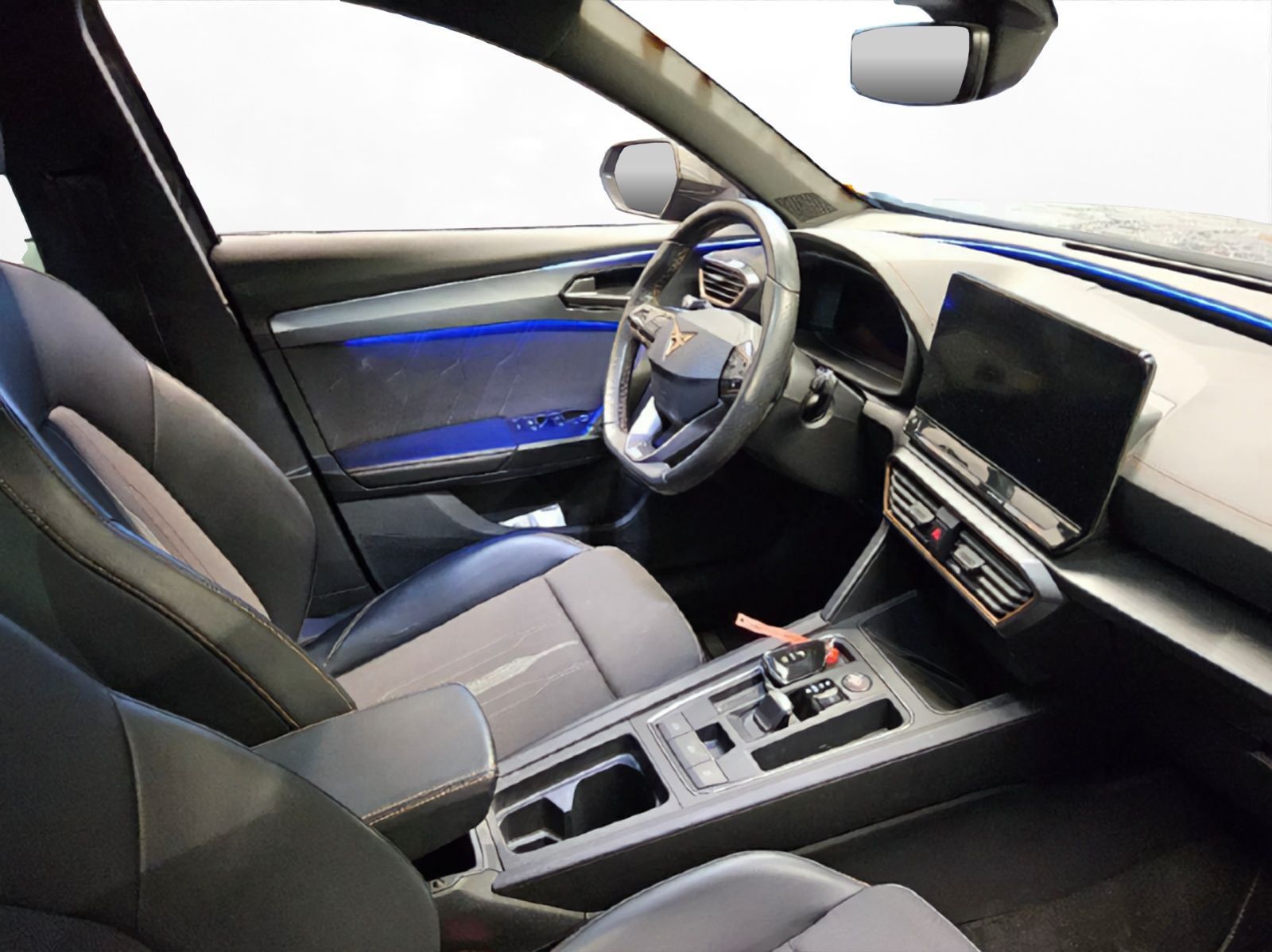Cupra Formentor 1.4 eHybrid Priority LED LM 19" Navi P imagem 3