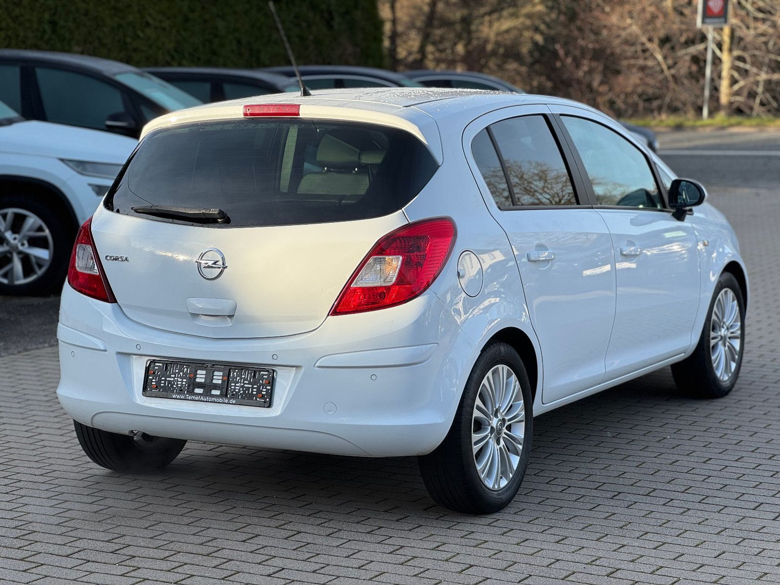 OPEL Corsa, 2011, Benzin, 101 PS
