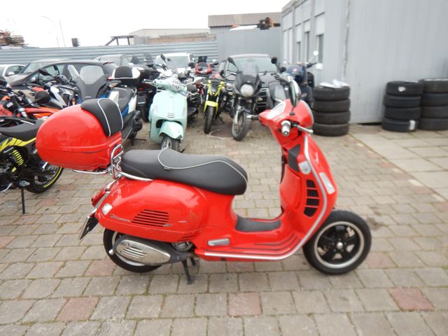 Vespa GTS 300ie Super