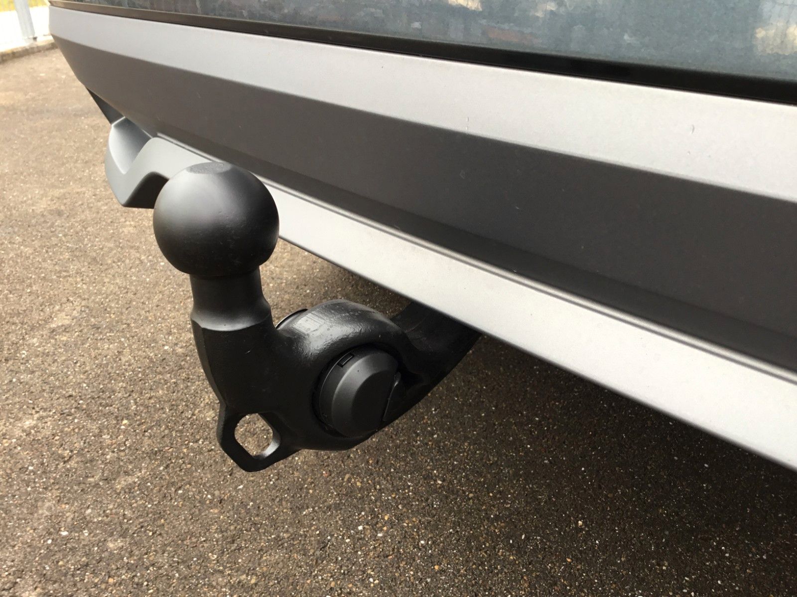 Fahrzeugabbildung SKODA Kamiq 1.6 TDI Style+AHK+LED+Kamera+Navi