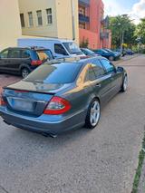 Mercedes-Benz-Eklasse 320 AMG  paket - Mercedes-Benz E 320: AMG