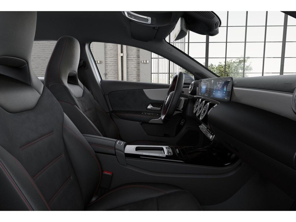 Mercedes-Benz A 250 e AMG Premium+11KW+Wint+Keyless