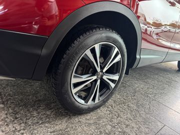 Nissan Qashqai - 12