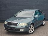 Skoda Octavia 2.o TDI Limo Elegance DSG Leder - Skoda Octavia aus 2006: Elegance