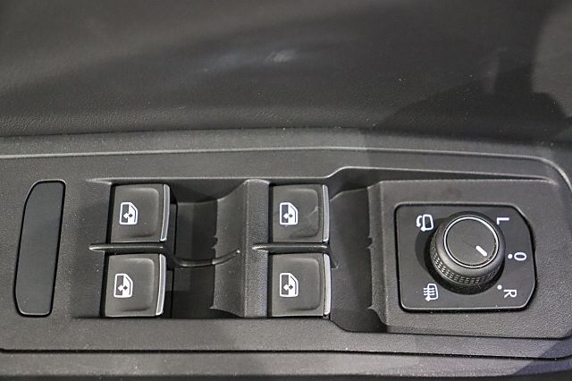 T-Roc Cabriolet 1.5 TSI DSG R-Line KAMERA NAVI S