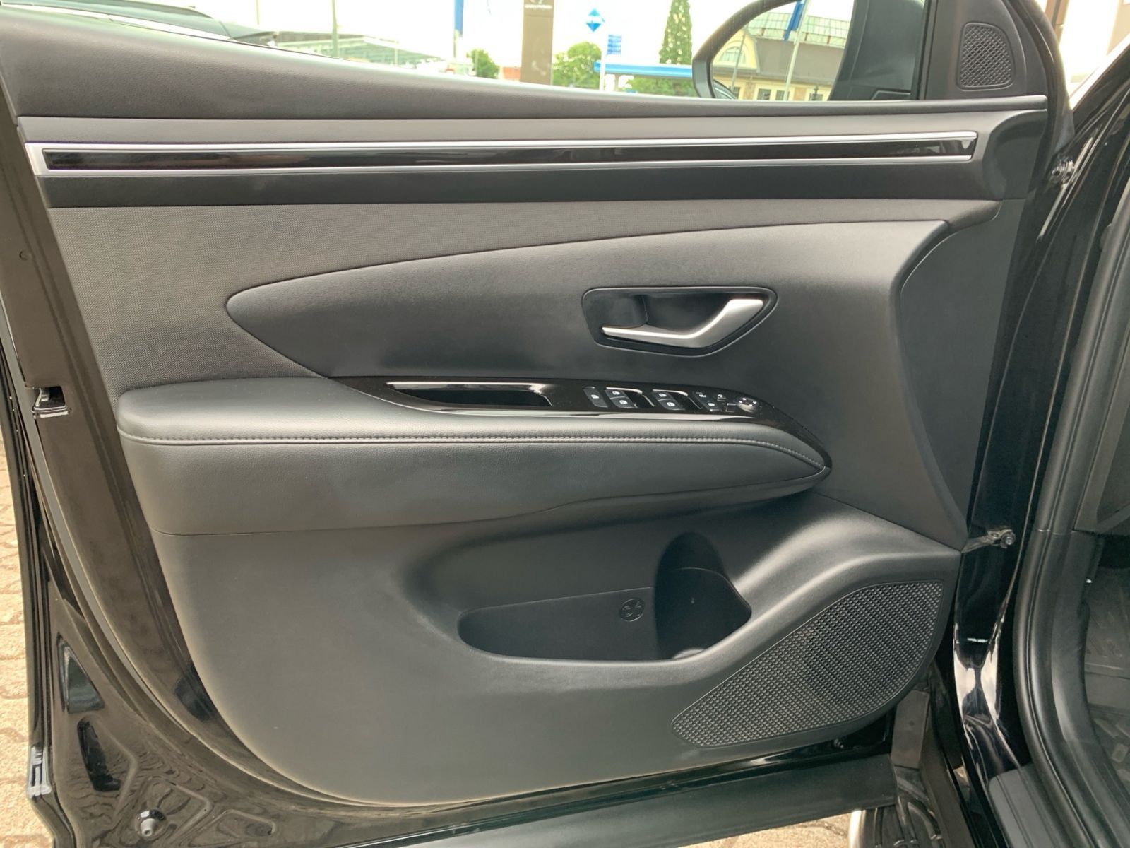 Fahrzeugabbildung Hyundai TUCSON 1.6 T-GDI Select Mild-Hybrid Allwetter