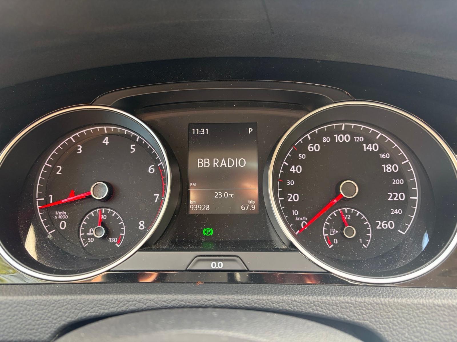 Volkswagen Golf VII 1.4 TSI DSG Highline BMT