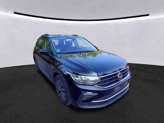 Tiguan 2.0 TDI DSG LED+NAVI+KAMERA+HEIZ.WSS+ACC+