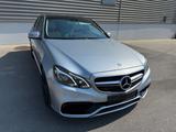 Mercedes-Benz E 63 AMG E -Klasse Lim. E 63 AMG S 4Matic - Mercedes-Benz: Coupé, E63
