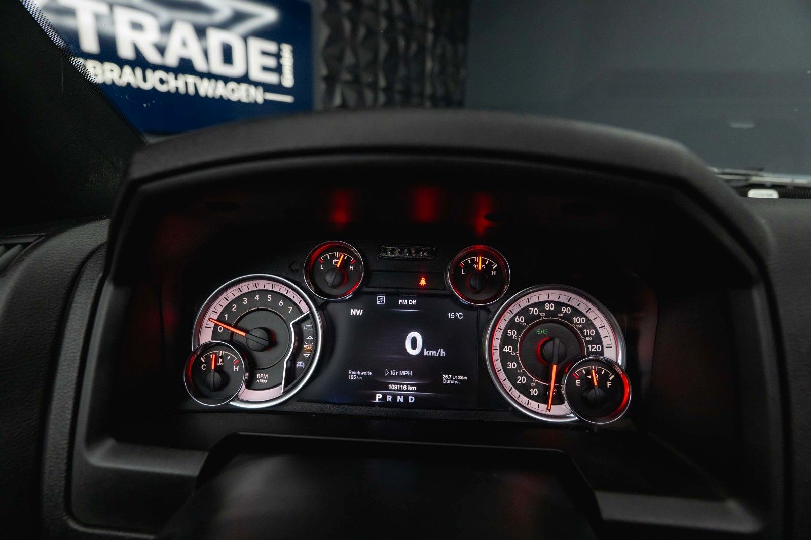 Fahrzeugabbildung Dodge RAM 5.7 V8 HEMI 4x4 OFFROAD Night-Paket *LED*AHK