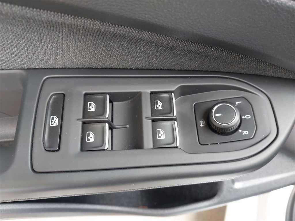 Volkswagen Golf Variant Life 2.0 TDI Winterpaket Standhz, миниатюра 13