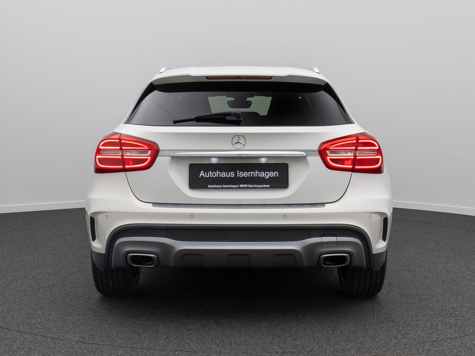 Fahrzeugabbildung Mercedes-Benz GLA 200 Street Style ParkAss Navi Bi-Xenon Leder