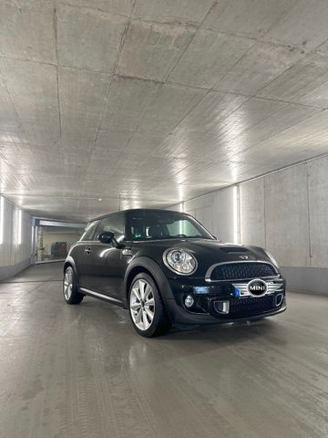 MINI Cooper S Cooper S (Glasdach/Harman Kardon / uvm.