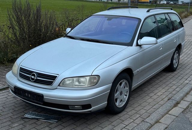 Opel Auto-Opel Omega 2,2 L