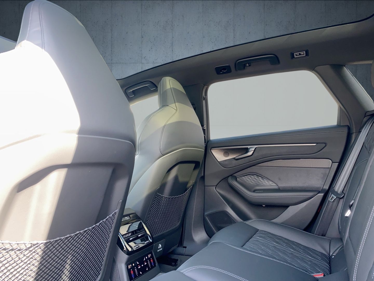 Audi A6 Allroad - Bild 13