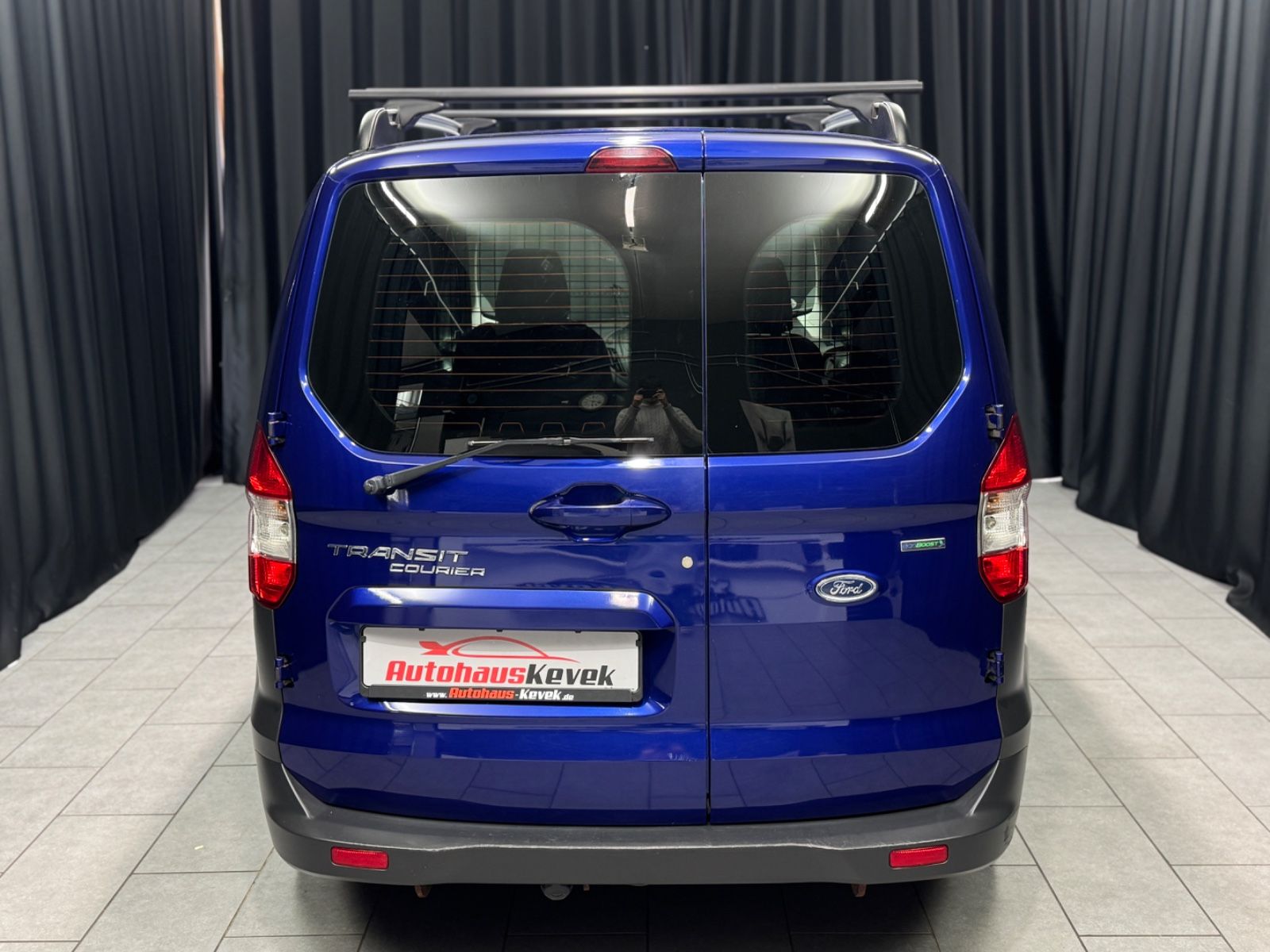 Fahrzeugabbildung Ford Transit Courier Trend|KLIMA|8-FACH|AHK|1.HAND