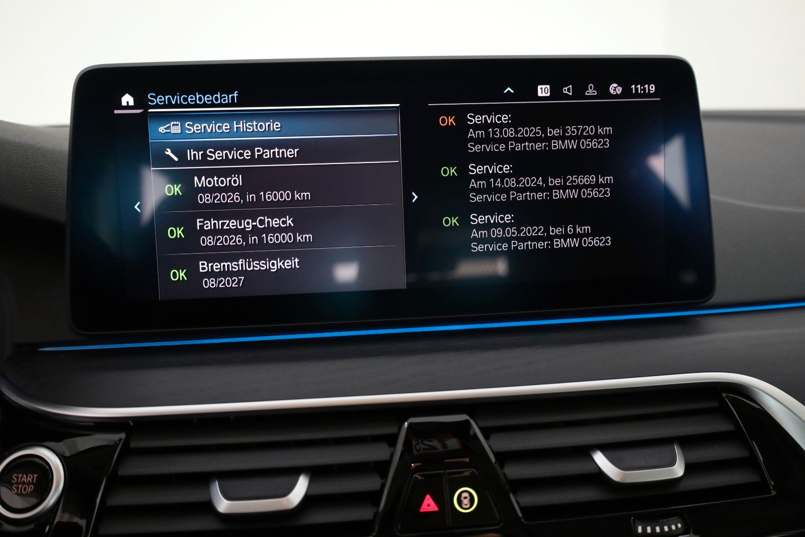 Fahrzeugabbildung BMW 530e xDrive Touring Leder,Navi,LED,HUD,Panorama