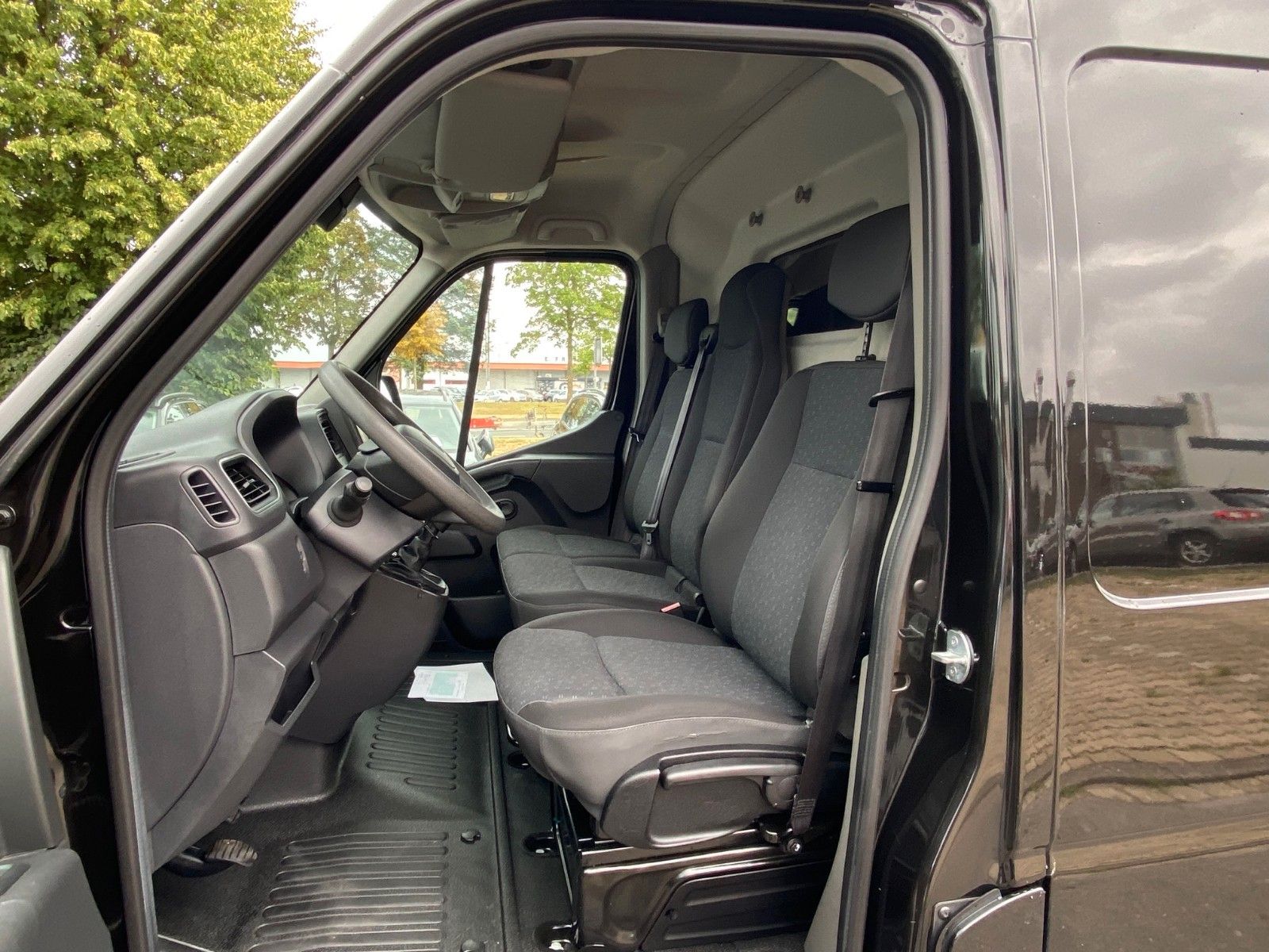 Fahrzeugabbildung Opel Movano B 2.3 CDTI L2H2 NAVI+KAMERA+TEMPOMAT+AHK+