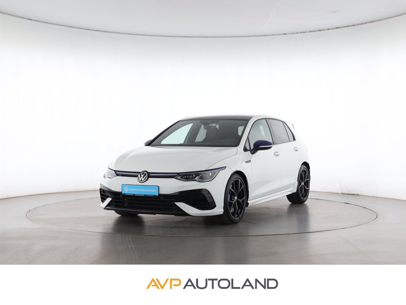 Volkswagen Golf VIII R 2.0 TSI DSG 4MOTION 20 Years PANO foto 1