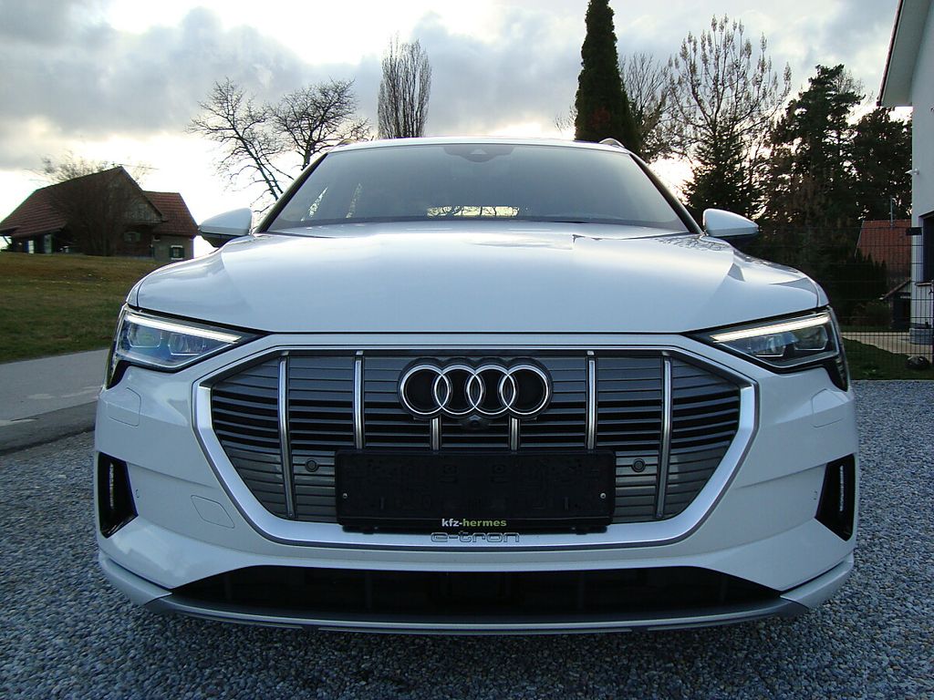 Image of Audi e-tron