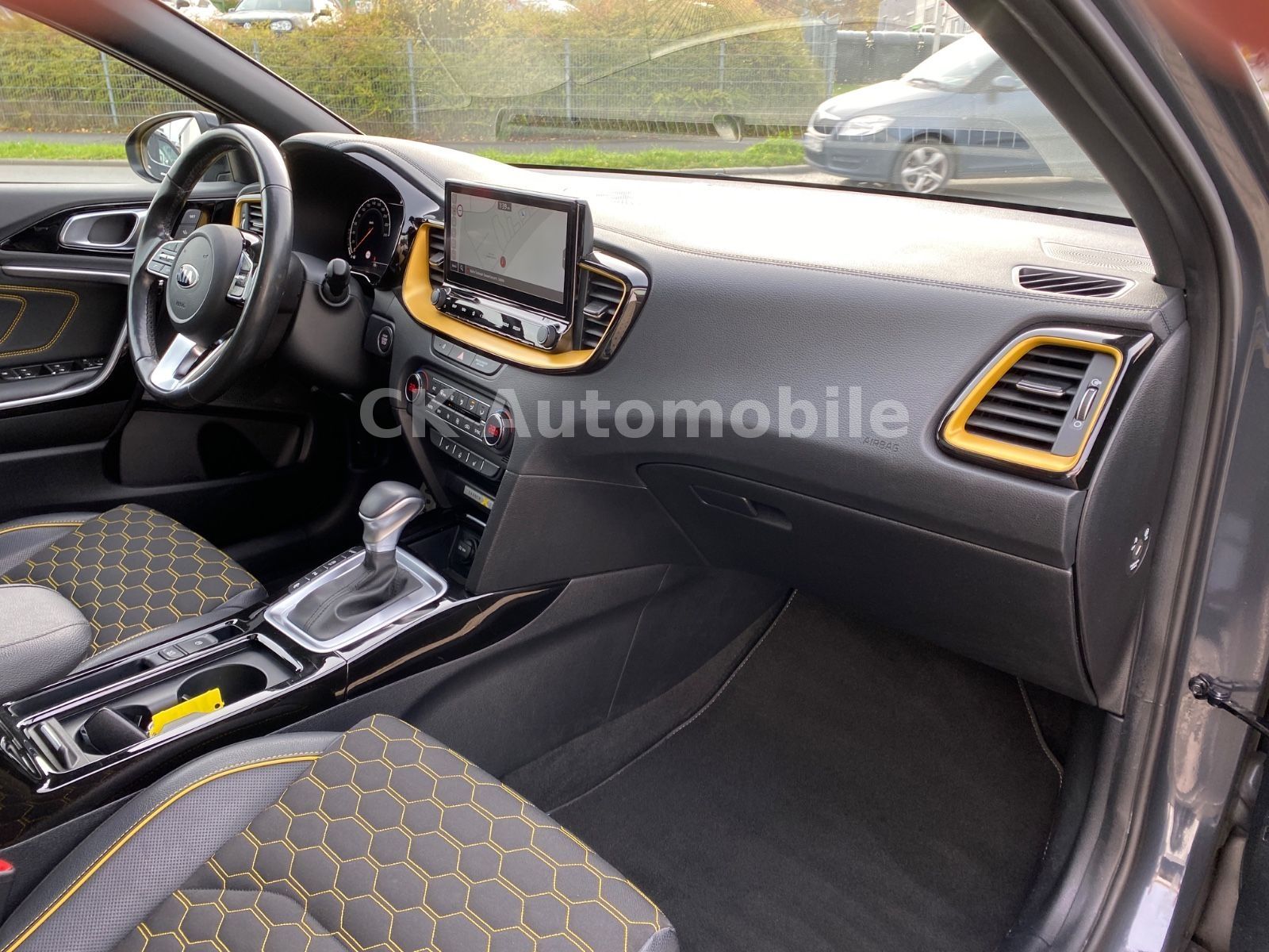 Fahrzeugabbildung Kia XCeed 1.6 Launch Edition/Navi/Pano/LED/ACC/AHK