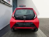 Toyota AYGO x-play Team D*Behindertenumbau*Klima*BT* - Toyota Behindertengerecht