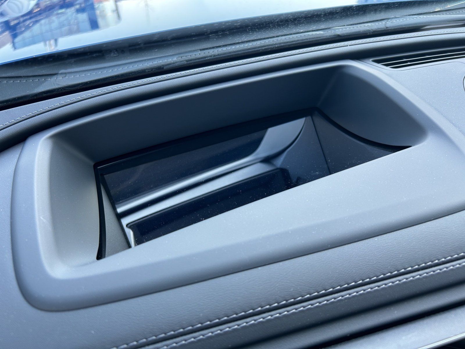 Fahrzeugabbildung Mercedes-Benz GLC 300 AMG Prem AIRMATIC Burme DISTRO Night HAL