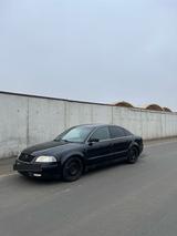 Volkswagen Passat 1.9TDI 74 kW Basis  - Volkswagen Passat aus 2001: TDI