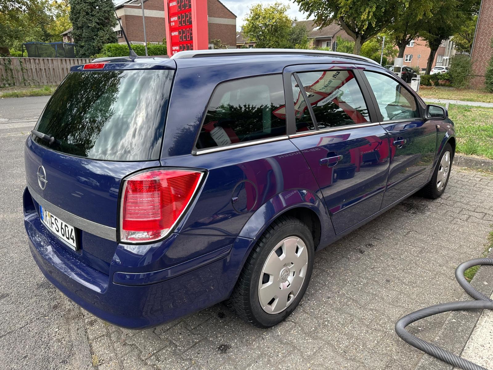 Opel Astra 2006 — photo 6