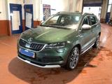 Skoda Karoq Scout 4x4 Panoramad.+Standhzg.+AHK+DCC - Skoda Karoq: Scout