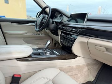 BMW X5 - 11