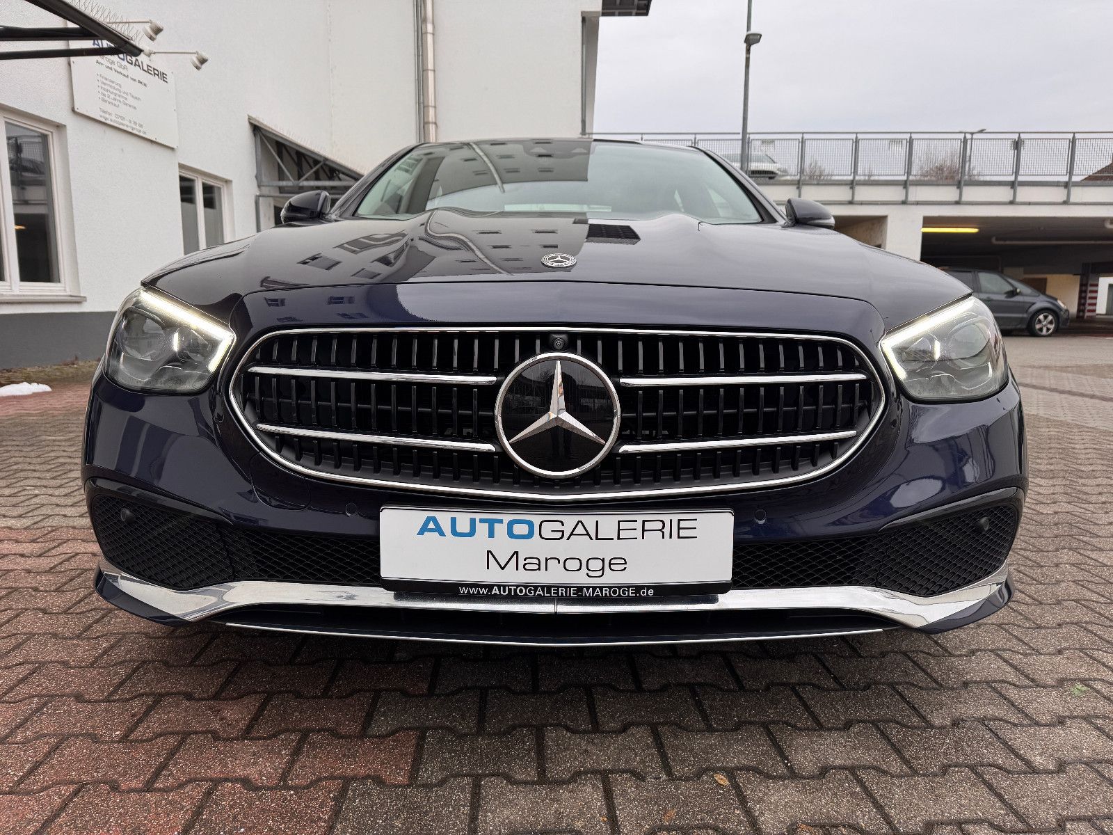 Mercedes-Benz E 220d 9G HUD/GLASDACH/360°/DISTRONIC/BURMESTER foto 2