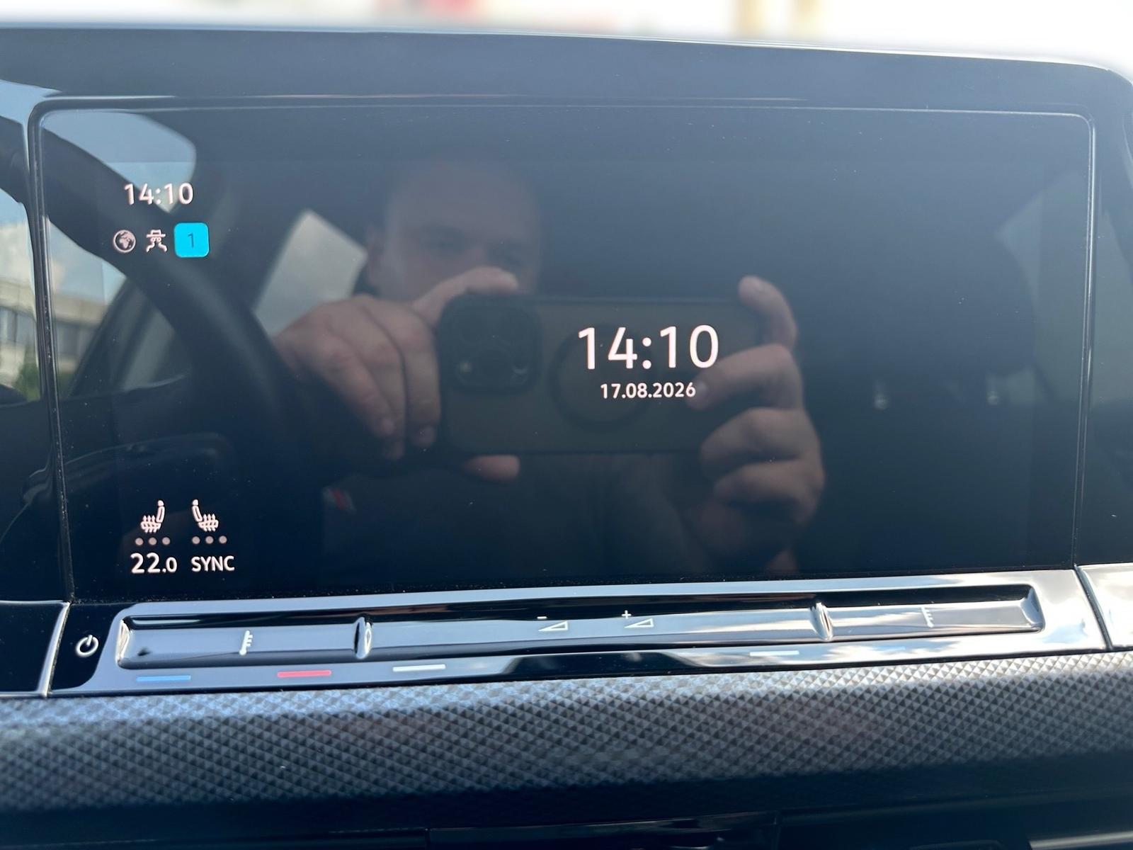 Volkswagen Golf United *ACC*AHK*SHZ*NAVI*16ZOLL LM*LED*, миниатюра 7