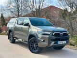 Toyota Hilux 2.8D-4D 4X4 INVINCIBLE NETTO: 41.770 EUR - Toyota Hilux: 4x2
