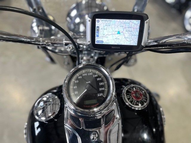 Fahrzeugabbildung Harley-Davidson Heritage Softail Classic 103cui Twin Cam