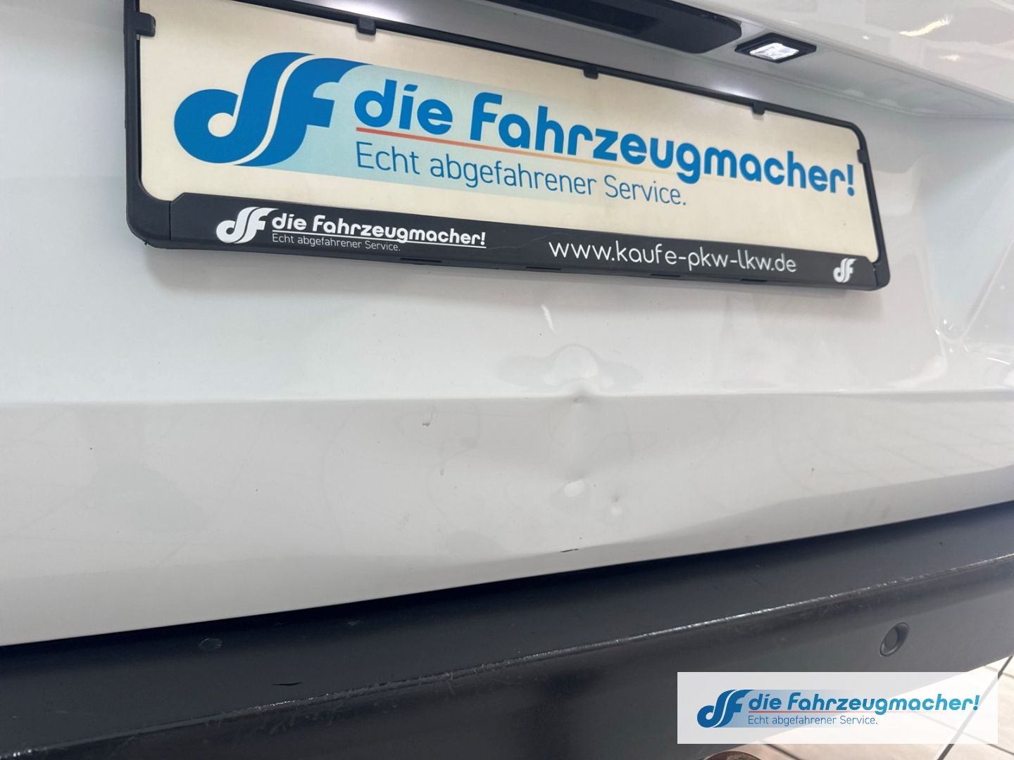 Fahrzeugabbildung Mercedes-Benz Vito Kasten 116 CDI 4x4 lang AHK Navi DAB *EXPOR