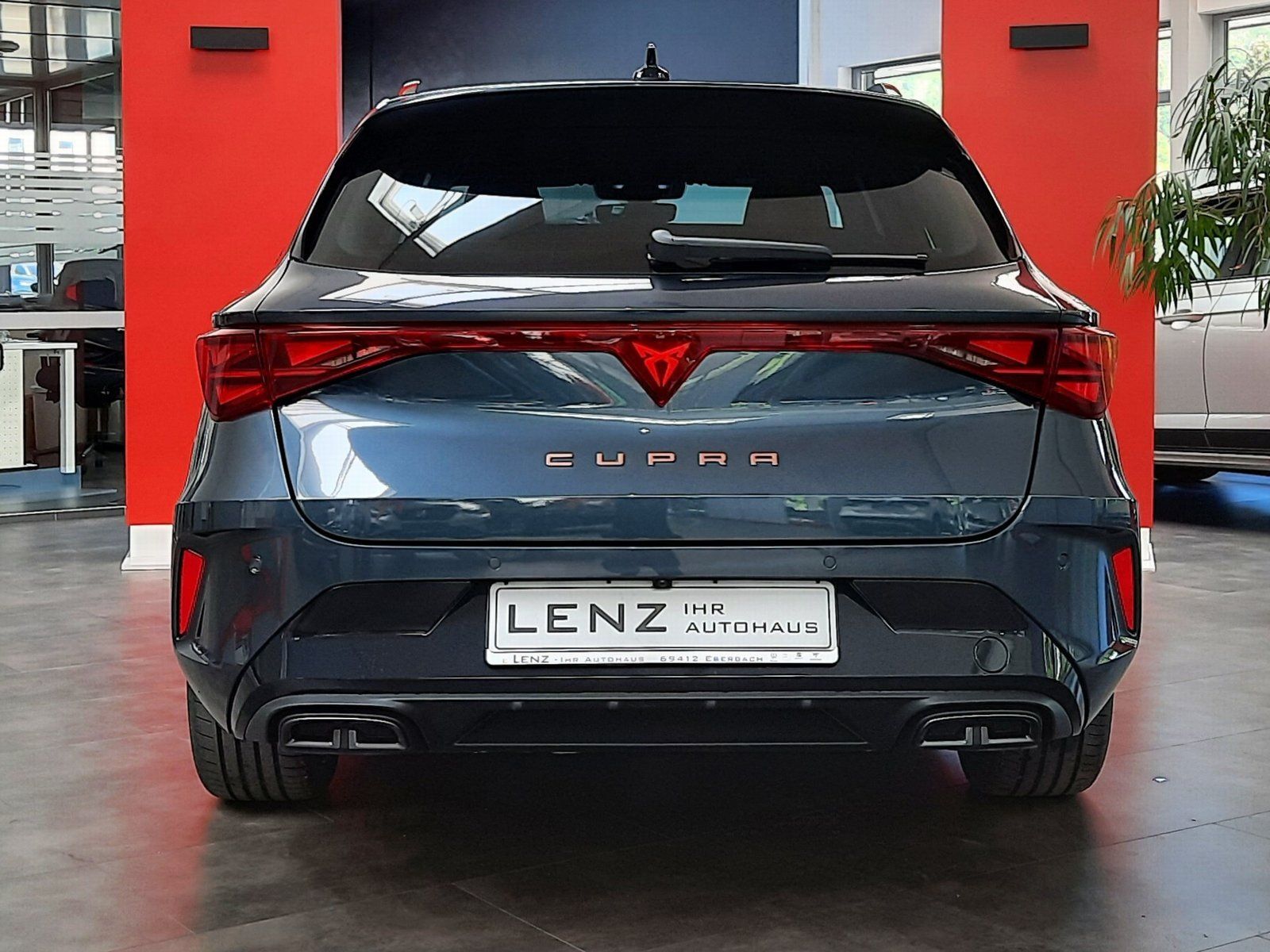 Fahrzeugabbildung CUPRA Leon ST eTSI DSG *AHK*Navi*LED*PDC*Cam*Sitzhzg*