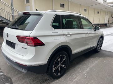Volkswagen Tiguan - 4