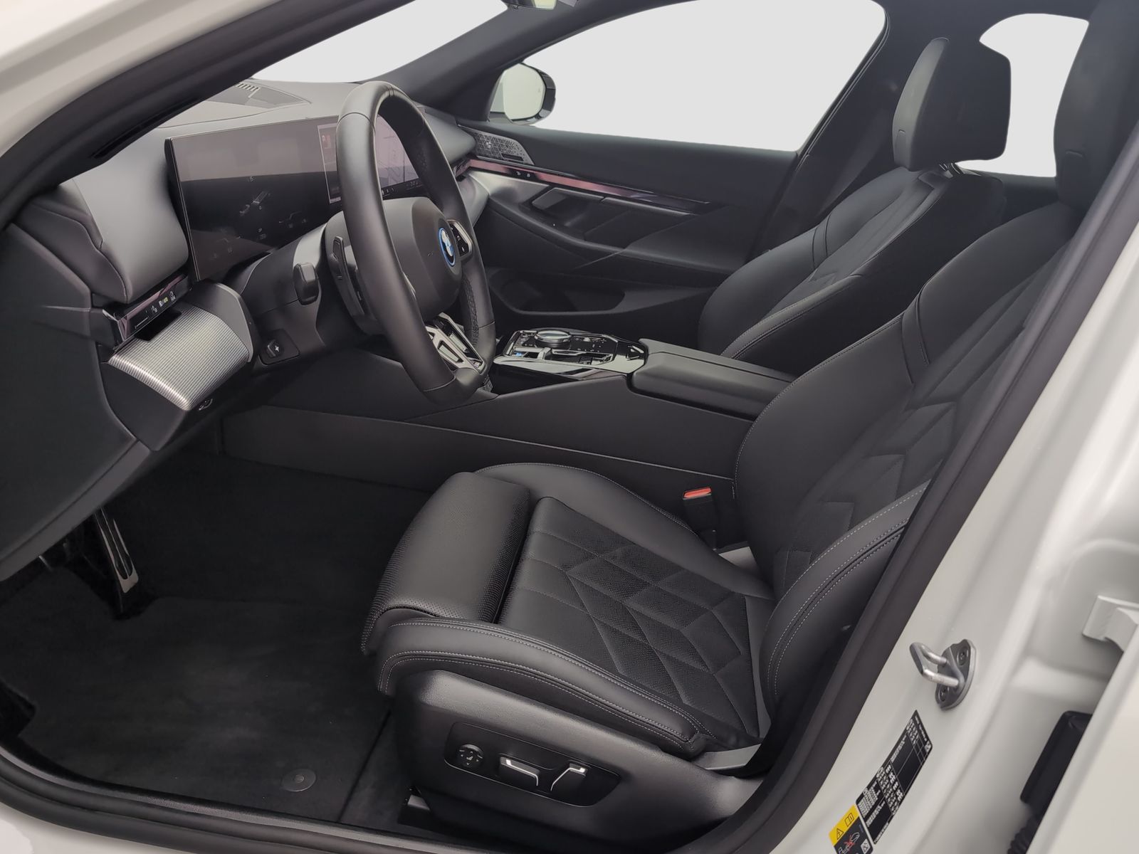 BMW i5 - Bild 8