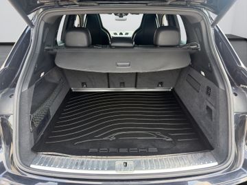Porsche Cayenne - 12