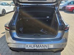 Fahrzeugabbildung Clio VI 160 E-Tech Full Hybrid Techno
