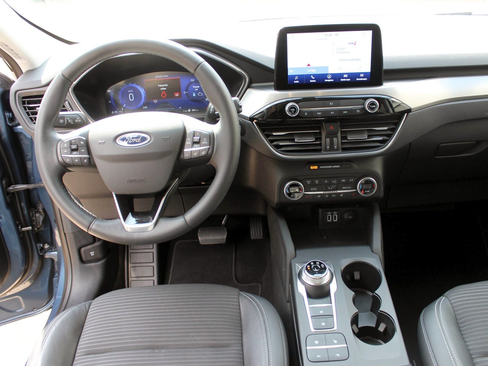 Fahrzeugabbildung Ford Kuga Plug-In Hybrid Titanium X 2,5 Duratec
