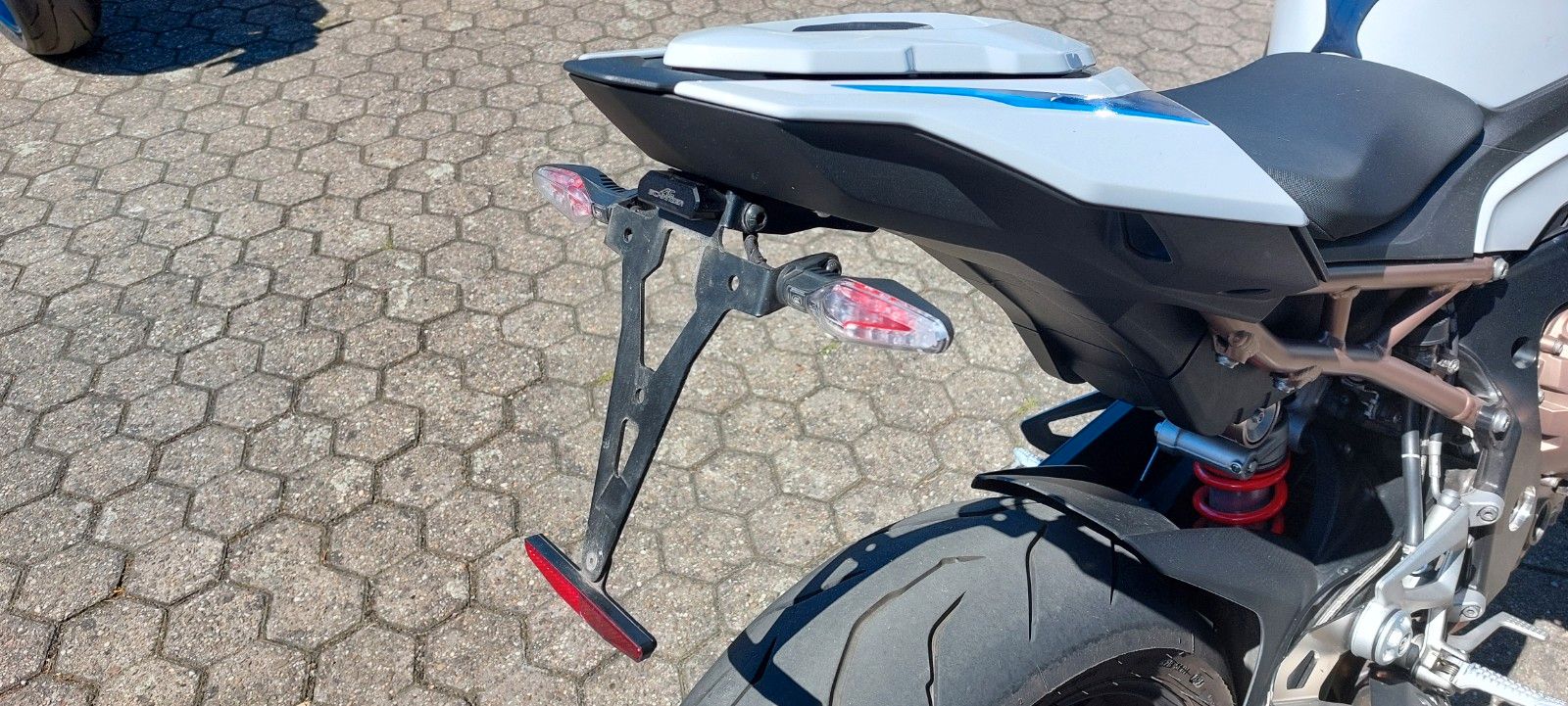 Fahrzeugabbildung BMW S 1000 R  Komfort/ Dynamik/ M-Paket 1. Hand