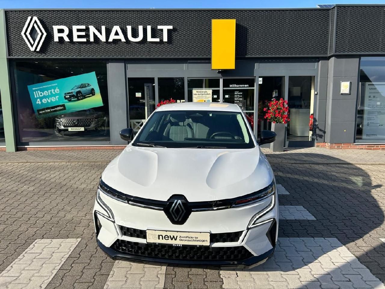 Renault Megane E-Tech Equilibre EV40 130HP Boost Charge