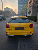 Audi SQ2 TFSI quattro, LED, HUD, Bang&Olufsen! - Audi SQ2 Q2L