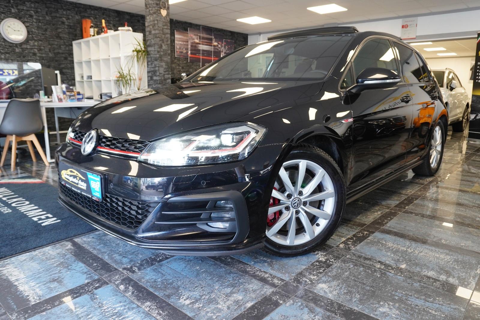 Volkswagen Golf VII Lim. GTI Performance/Panoramadach/LED