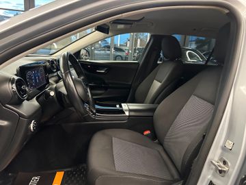 MYAUTOCENTER – Gebraucht- und Jahreswagen mit Werkstattservice in Pfaffenhofen Mercedes-Benz C 200 d *Avantgarde*Navi*LED*Spurh*