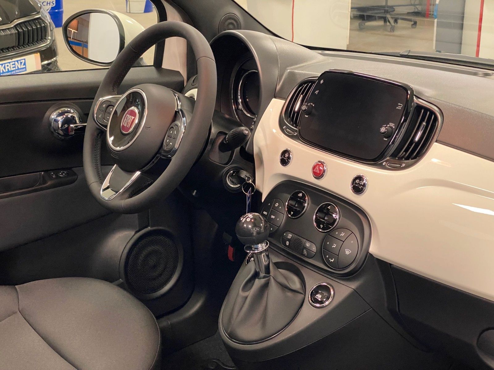 Fahrzeugabbildung Fiat 500C 1.0 GSE N3 Hybrid DOLCEVITA Cabrio+NAVI+PDC